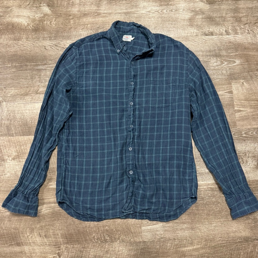 Faherty Brand Blue Button Front Shirt Size Large